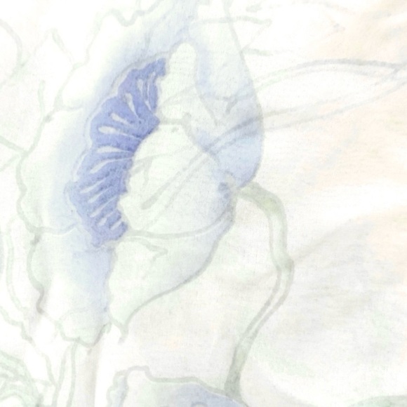 GIORIO ARMANI Cream Sheer Silk Cropped Blouse, Short Sleeve - Picture 4 of 4